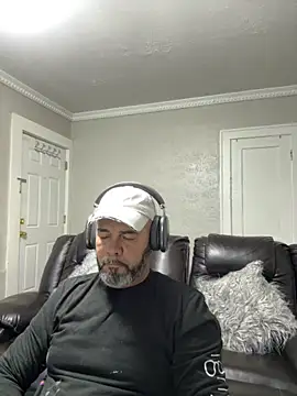 Snapshot of Cristian-Brayan chatting on September 15, 2025, 12:16 pm Cristian-Brayan online show from September 15, 2025, 12:16 pm