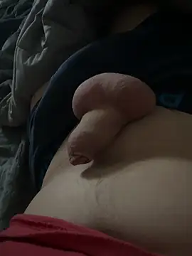 Snapshot of kleinerAlex chatting on February 3, 2026, 7:35 am kleinerAlex online show from February 3, 2026, 7:35 am