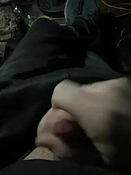 Snapshot of kleinerAlex chatting on March 2, 2026, 3:20 am kleinerAlex online show from March 2, 2026, 3:20 am