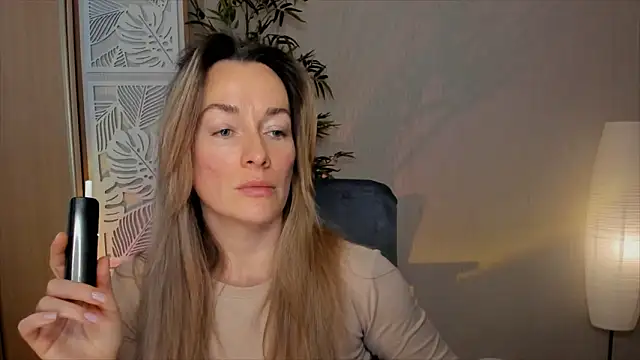 Snapshot of RebeccaMartinez chatting on February 28, 2026, 7:31 am RebeccaMartinez online show from February 28, 2026, 7:31 am