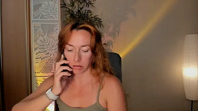 Snapshot of RebeccaMartinez chatting on July 15, 2026, 10:42 am RebeccaMartinez online show from July 15, 2026, 10:42 am