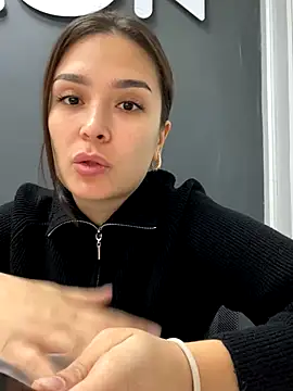 Sweet Lollypop online show from October 18, 2025, 6:26 am