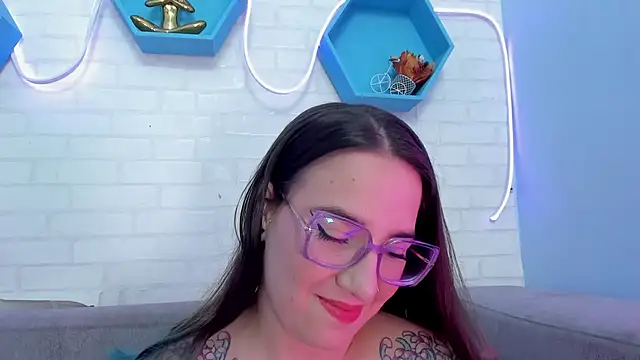 Snapshot of DEVA_BLUE_ chatting on January 30, 2025, 4:48 am DEVA BLUE  online show from January 30, 2025, 4:48 am