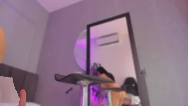 babepolly online show from October 23, 2025, 10:58 am