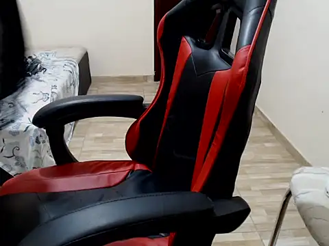 -Marivalda- online show from February 17, 2025, 2:04 pm