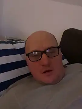 vanjbi45 online show from February 1, 2025, 8:58 pm