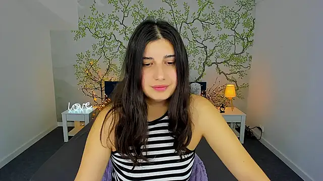 Snapshot of Linda_EX chatting on January 14, 2025, 11:10 am Linda EX online show from January 14, 2025, 11:10 am