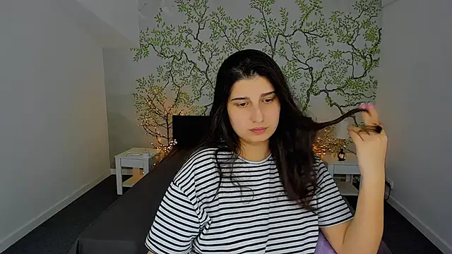 Snapshot of Linda_EX chatting on February 7, 2025, 11:56 am Linda EX online show from February 7, 2025, 11:56 am