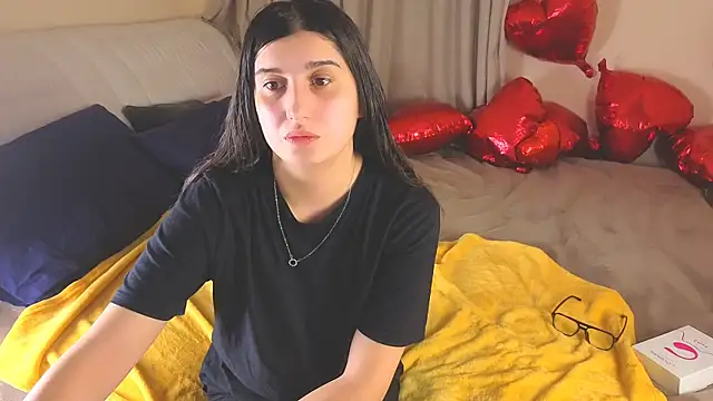 Snapshot of Linda_EX chatting on February 28, 2026, 7:15 pm Linda EX online show from February 28, 2026, 7:15 pm