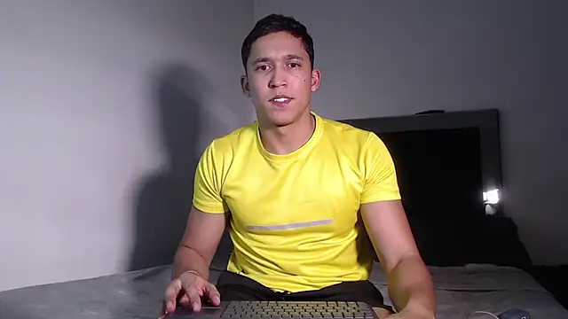 angel sensual95 online show from July 10, 2026, 4:28 am