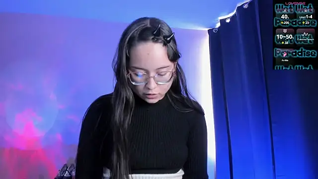 shantalc3rezo online show from November 4, 2025, 7:35 pm