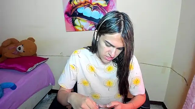 sweet1Girl online show from March 20, 2025, 3:25 pm