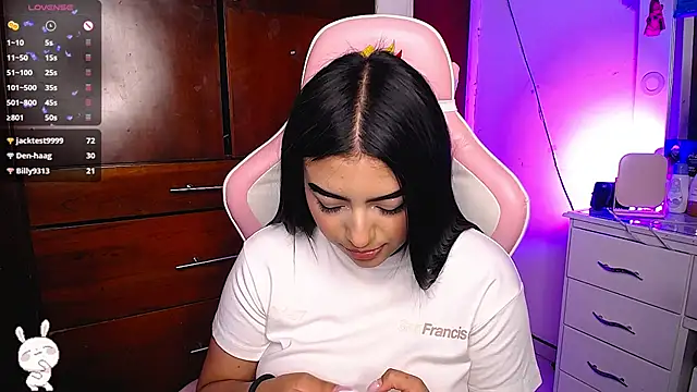 eva six online show from January 25, 2025, 3:51 am