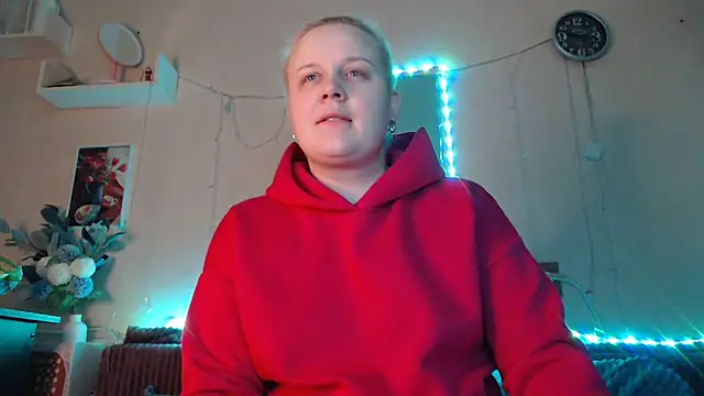 Snapshot of Karolina_love_ chatting on January 20, 2025, 5:16 pm Karolina love  online show from January 20, 2025, 5:16 pm