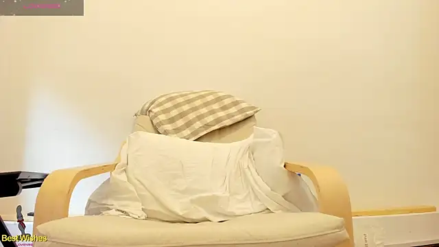 Snapshot of Maxi_TheBigDaddy chatting on January 16, 2025, 4:07 pm Maxi TheBigDaddy online show from January 16, 2025, 4:07 pm