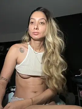 DanikRosse online show from September 30, 2025, 4:28 am