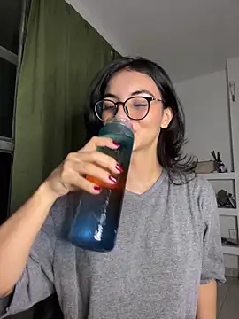 Cat2525 online show from January 5, 2025, 2:17 am