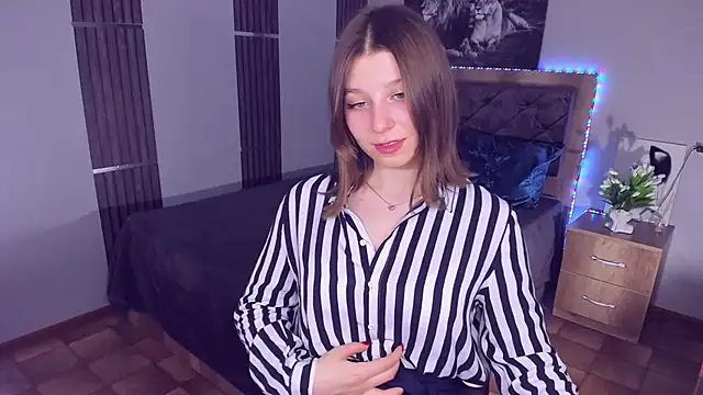 Snapshot of RinaMoore chatting on March 14, 2025, 1:46 pm RinaMoore online show from March 14, 2025, 1:46 pm