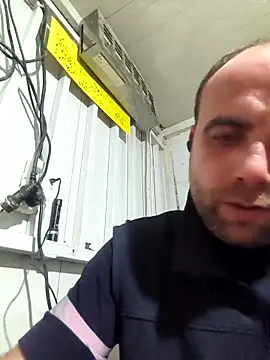 mustican422 online show from October 12, 2025, 3:33 pm