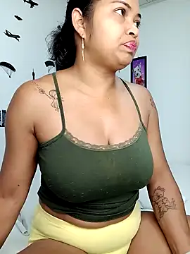 Snapshot of chalohott chatting on February 9, 2025, 9:26 am chalohott online show from February 9, 2025, 9:26 am