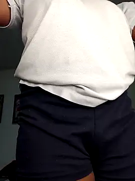 Snapshot of chalohott chatting on February 12, 2025, 10:03 am chalohott online show from February 12, 2025, 10:03 am