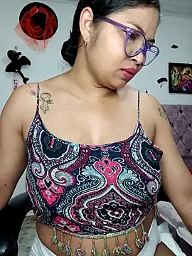 Snapshot of chalohott chatting on November 24, 2025, 9:53 am chalohott online show from November 24, 2025, 9:53 am