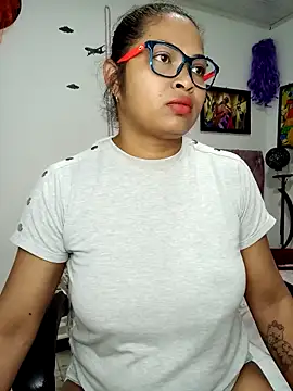 Snapshot of chalohott chatting on December 3, 2025, 9:51 am chalohott online show from December 3, 2025, 9:51 am