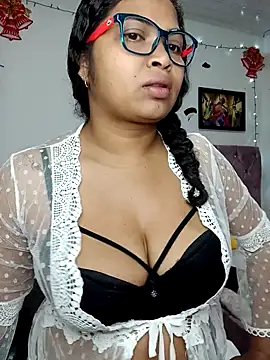 Snapshot of chalohott chatting on December 17, 2025, 12:27 am chalohott online show from December 17, 2025, 12:27 am