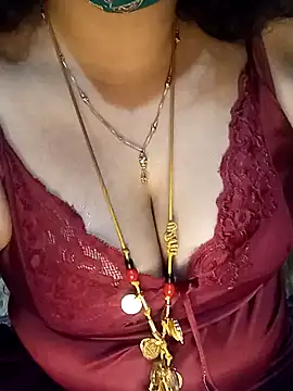 tuttifrutti17 online show from December 29, 2024, 5:44 pm