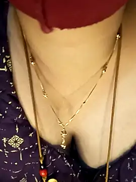 tuttifrutti17 online show from March 14, 2025, 8:38 pm