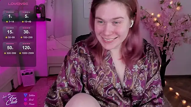Snapshot of Nancy_Sun_ chatting on December 17, 2024, 2:22 pm Nancy Sun online show from December 17, 2024, 2:22 pm