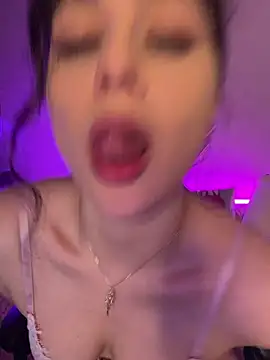 Your insomniya online show from December 18, 2025, 10:16 pm