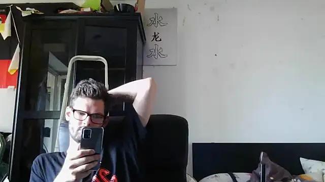 Snapshot of Die-geile-Sau chatting on May 30, 2026, 4:26 pm Die-geile-Sau online show from May 30, 2026, 4:26 pm