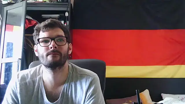 Snapshot of Die-geile-Sau chatting on June 27, 2026, 11:15 am Die-geile-Sau online show from June 27, 2026, 11:15 am