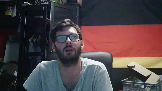 Snapshot of Die-geile-Sau chatting on June 30, 2026, 8:10 pm Die-geile-Sau online show from June 30, 2026, 8:10 pm