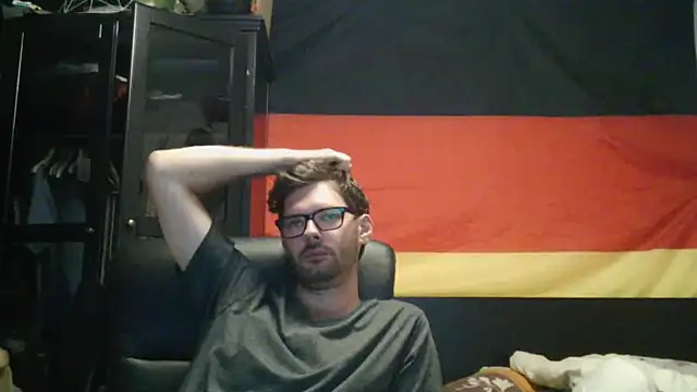 Snapshot of Die-geile-Sau chatting on July 4, 2026, 9:10 pm Die-geile-Sau online show from July 4, 2026, 9:10 pm