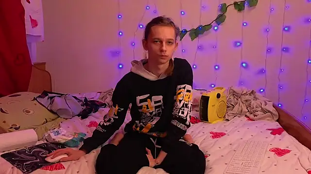 Frank Fraer online show from February 24, 2026, 11:36 pm