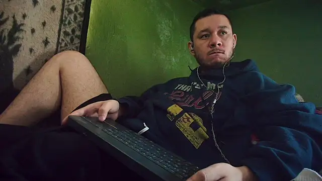 sweet cock28 online show from March 2, 2025, 2:43 pm