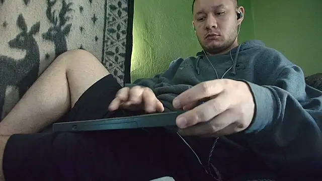 Snapshot of sweet_cock28 chatting on March 14, 2026, 3:28 pm sweet cock28 online show from March 14, 2026, 3:28 pm