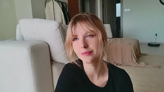 Cassycum online show from March 11, 2025, 2:29 pm