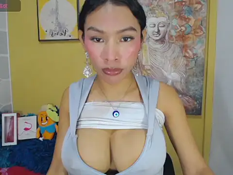 Snapshot of NannyaBitch chatting on July 1, 2026, 4:07 pm NannyaBitch online show from July 1, 2026, 4:07 pm
