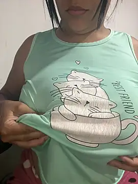 Snapshot of kanyat_ chatting on July 19, 2026, 1:04 pm kanyat online show from July 19, 2026, 1:04 pm