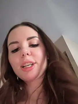 Alina Vibe Me online show from March 8, 2025, 2:45 am