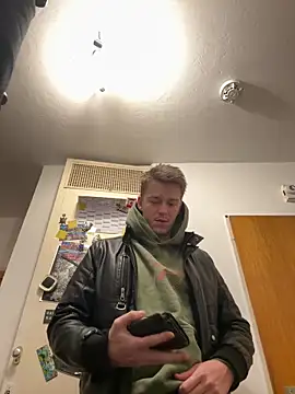 Toyjungee online show from February 9, 2026, 5:28 pm