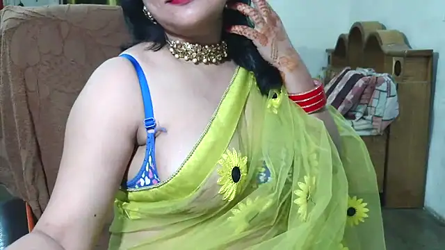 Cute Mahi22 online show from September 11, 2025, 6:41 pm