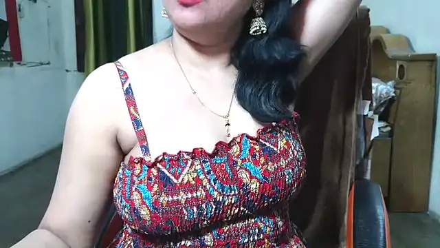 Cute Mahi22 online show from November 18, 2025, 5:01 am