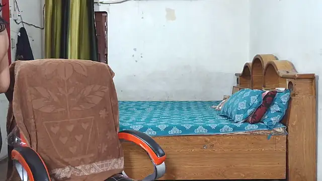 Snapshot of Cute_Mahi22 chatting on July 8, 2026, 7:13 am Cute Mahi22 online show from July 8, 2026, 7:13 am