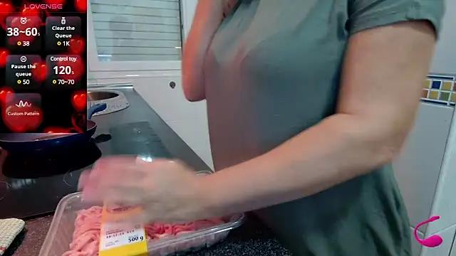 Susycachonda1 online show from December 15, 2024, 11:34 am