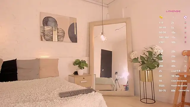 amatiista 12 online show from January 2, 2025, 7:40 pm