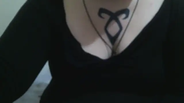 Snapshot of Lolabeluccia_xh_ chatting on November 7, 2025, 7:19 am Lolabeluccia xh online show from November 7, 2025, 7:19 am